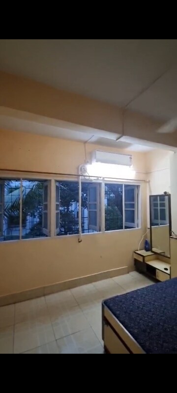 Living Room in 1.5 BHK Apartment at MP Pandurangwadi Laxmi Niwas CHS, Goregaon East – for Rent