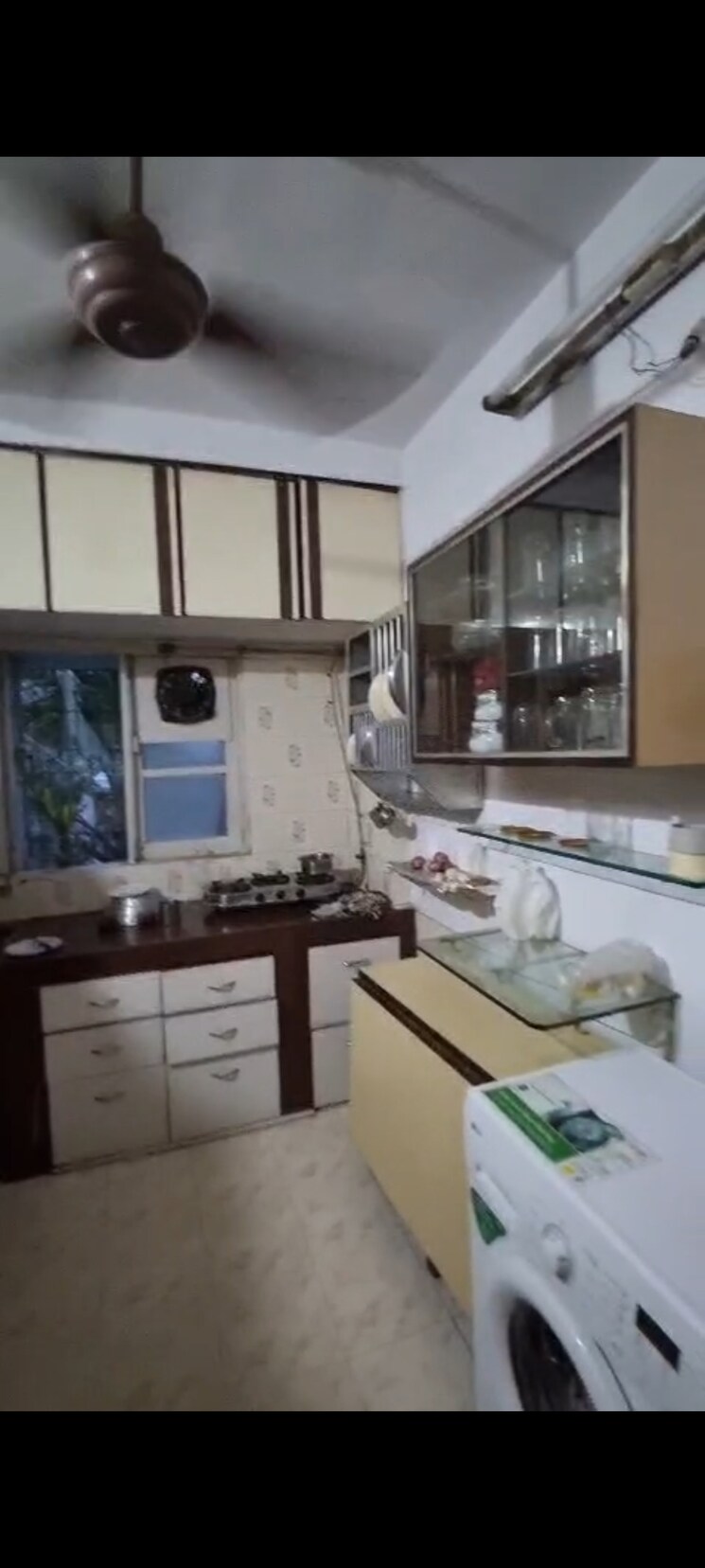 Kitchen, pandurang wadi 1.5 Bedroom 450 Sq.Ft. Apartment In Pandurang Wadi Mumbai 8798827