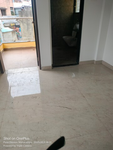 Room in 2 BHK Apartment at Tirupati Angaan, Dhanori – for Rent