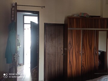Room in 2 BHK Builder Floor at Sector 23a – for Rent