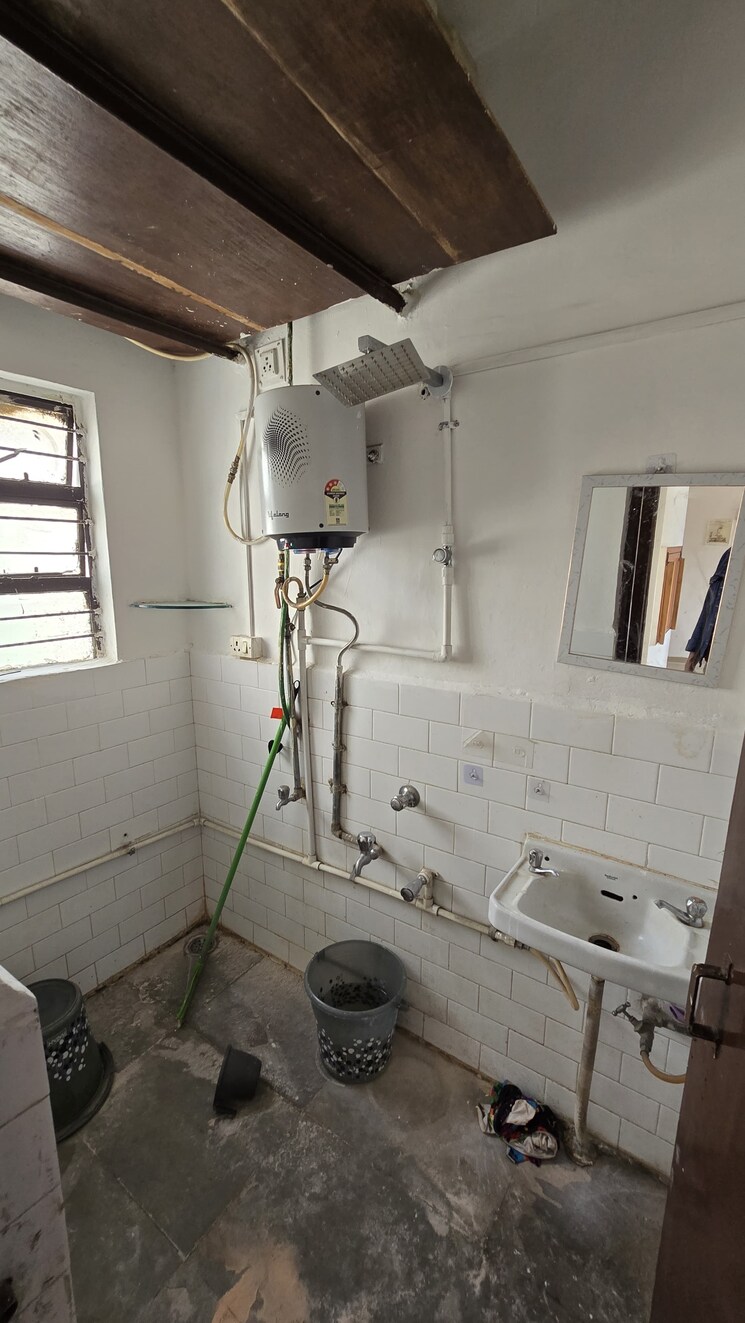 Bathroom, goel-ganga-aria 2 Bedroom 1200 Sq.Ft. Apartment In Dhanori Pune 8798829