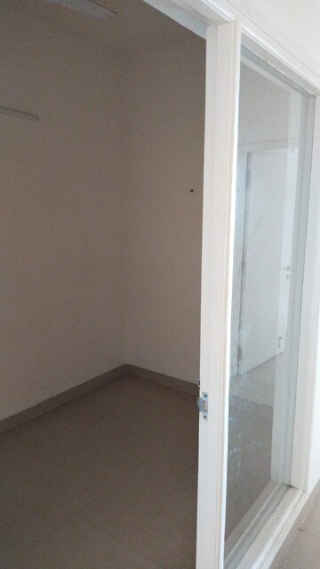 Bathroom in 4 BHK Builder Floor at Emaar MGF Emerald Hills, Sector 65 – for Rent