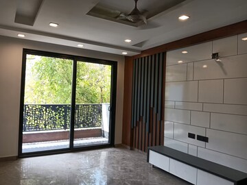 Room in 3 BHK Apartment at Conscient Hines Elevate, Sector 59 – for Sale