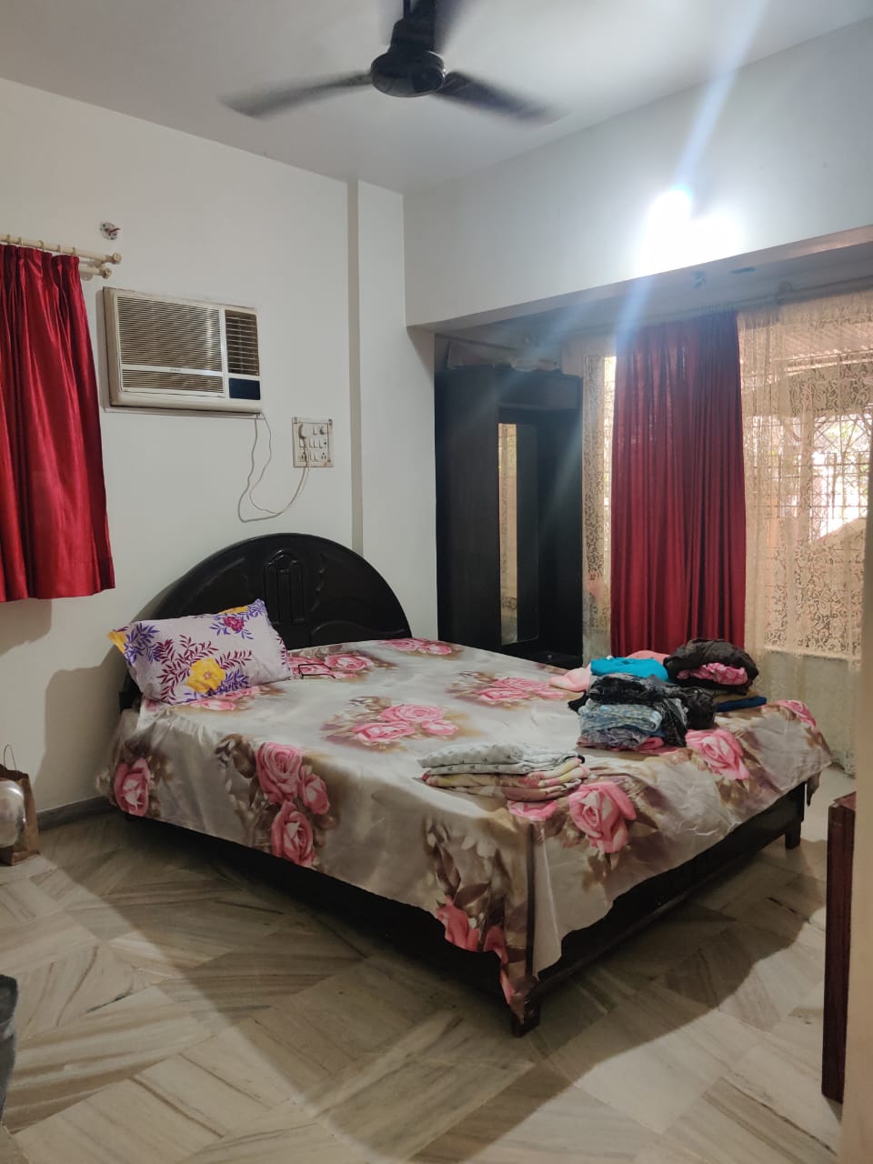1 BHK + Extra Room Apartment For Rent in Neelkanth CHS Malad West