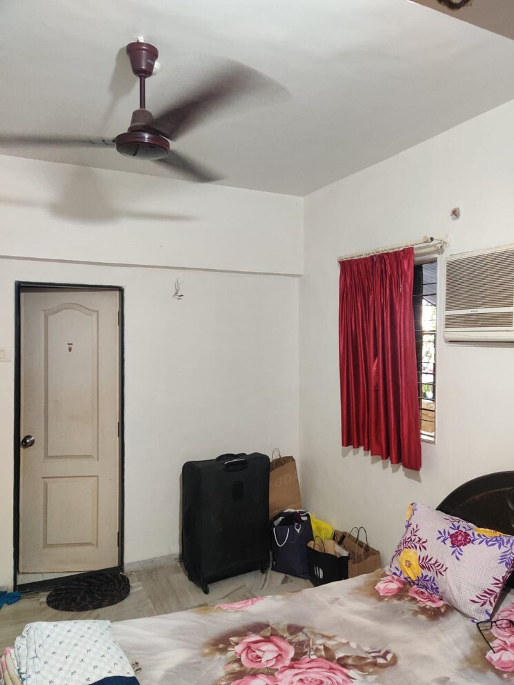 Living Room, neelkanth-chs-malad-west 1 Bedroom 400 Sq.Ft. Apartment In Malad West Mumbai 8798891