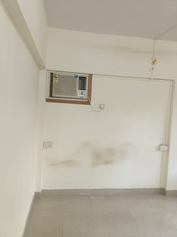 1 RK Apartment For Rent in Aalap CHS Hindu Colony, Dadar East