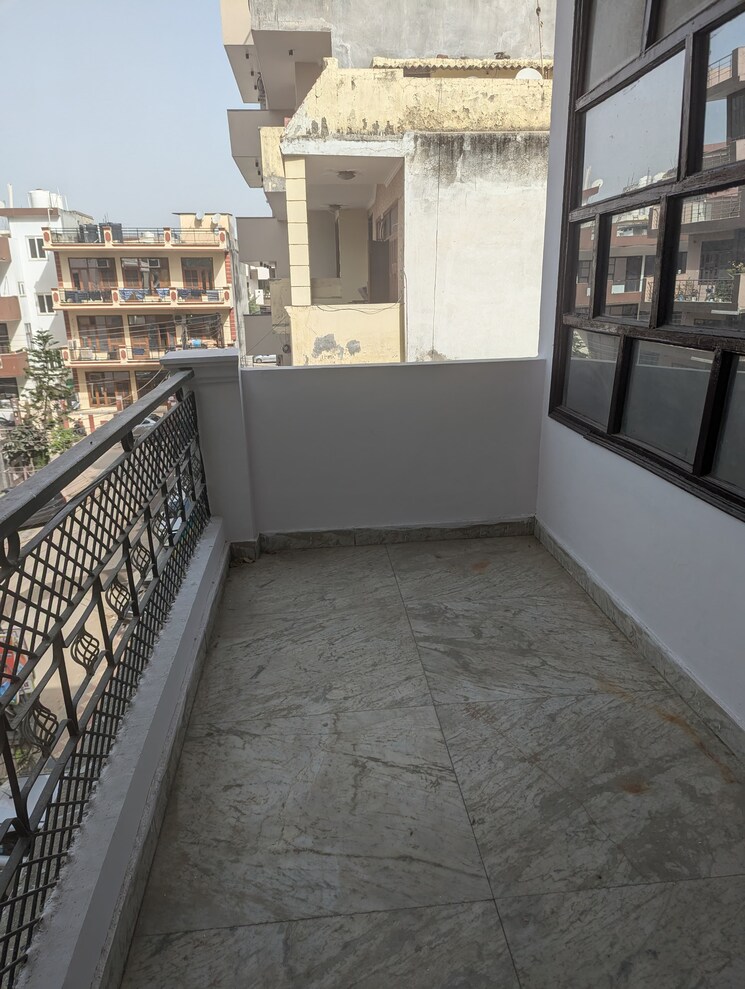 Balcony, spazedge 1 Bedroom 650 Sq.Ft. Builder Floor In Sector 47 Gurgaon 8799135