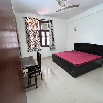 Team Area in 3 BHK Builder Floor at Ansal Valley View Estate, Gwal Pahari – for Rent