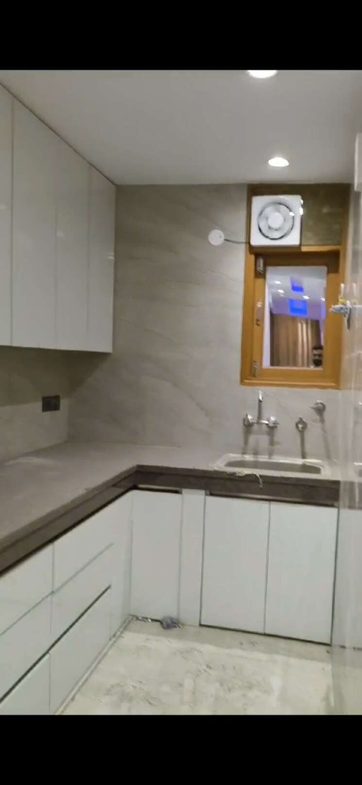 Kitchen, govindpuri 3 Bedroom 1000 Sq.Ft. Builder Floor In Govindpuri Delhi 8798938