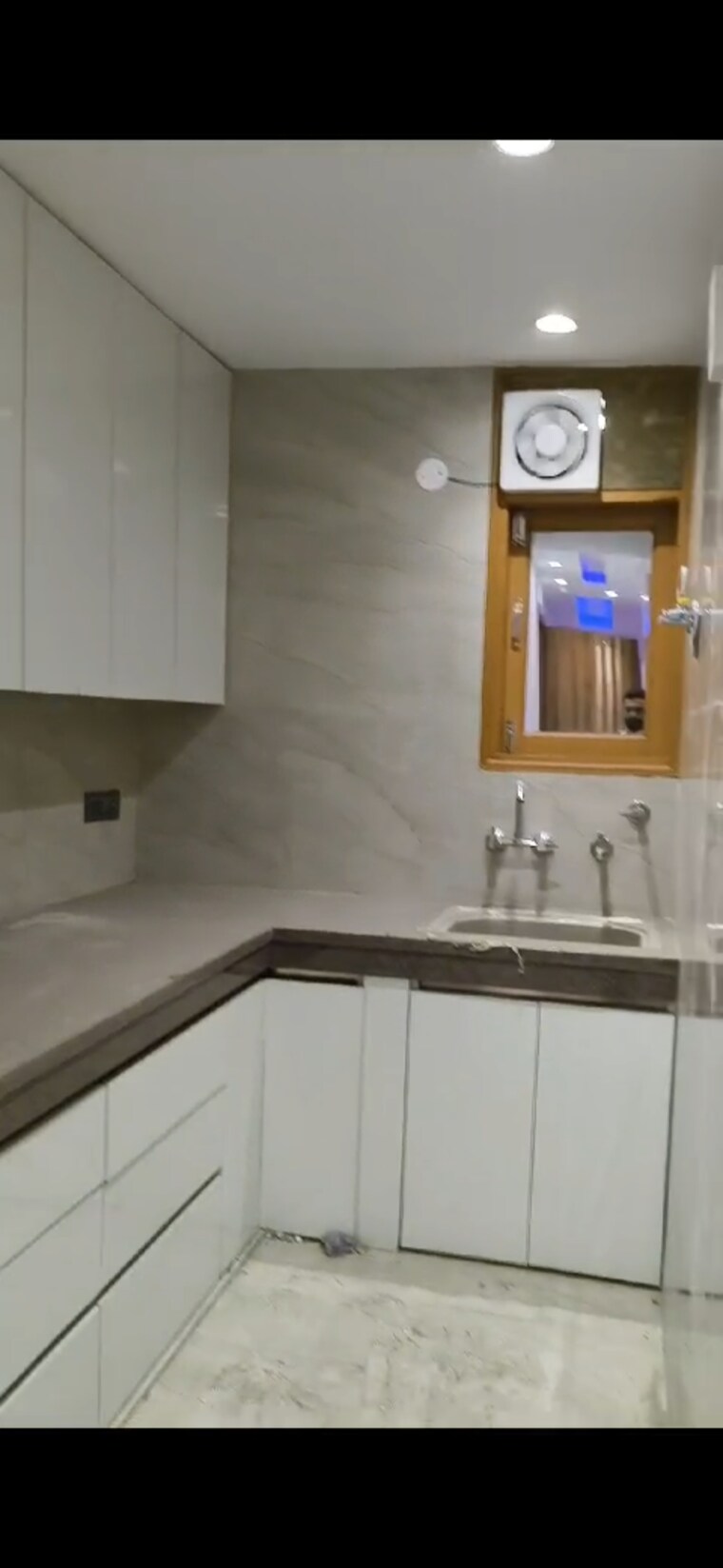 Kitchen, govindpuri 3 Bedroom 1000 Sq.Ft. Builder Floor In Govindpuri Delhi 8798938