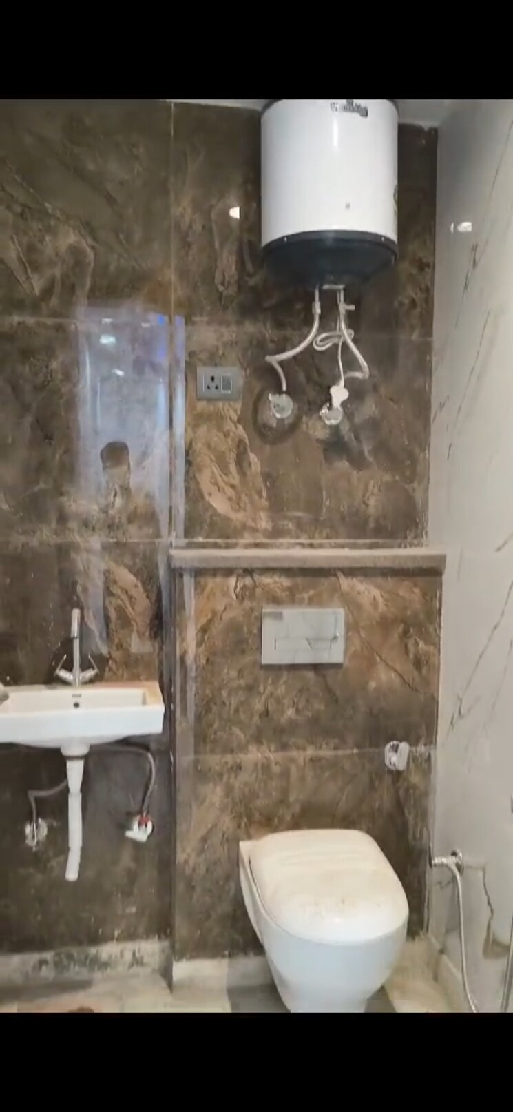 undefined, govindpuri 3 Bedroom 1000 Sq.Ft. Builder Floor In Govindpuri Delhi 8798938