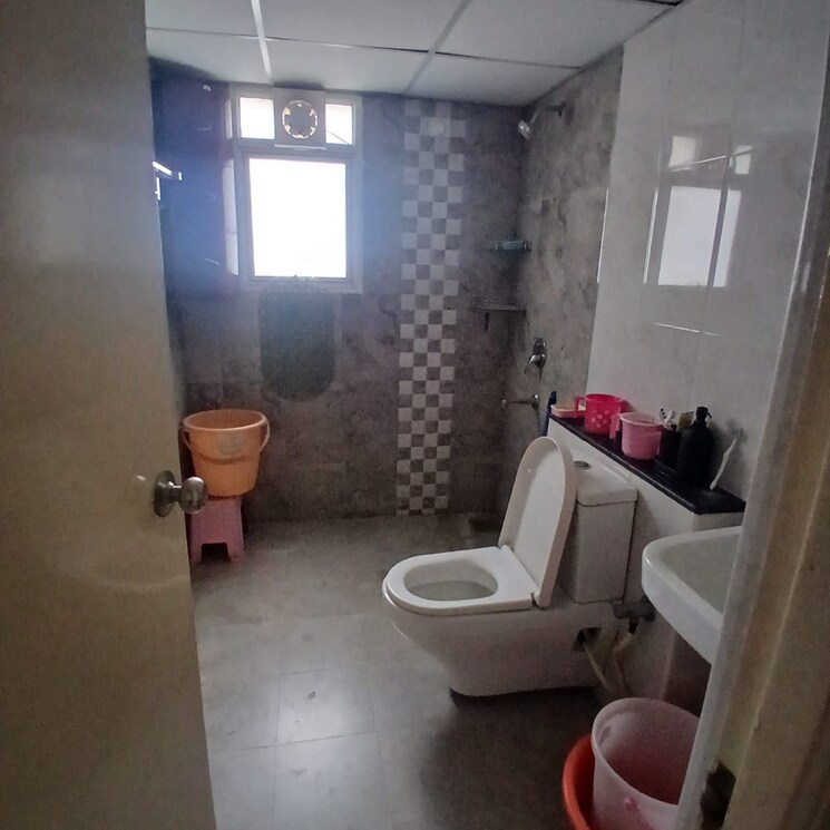 Bathroom, salarpuria-senorita 3 Bedroom 1550 Sq.Ft. Apartment In Sarjapur Road Bangalore 8799067