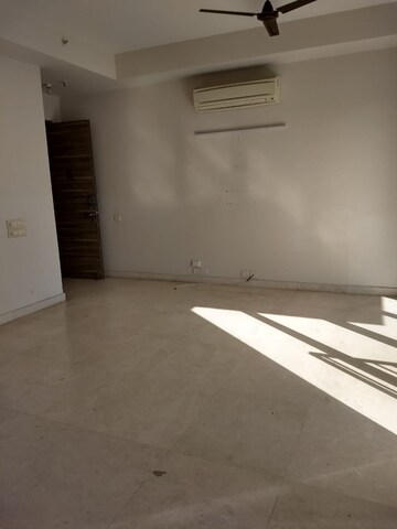 Room in 3 BHK Apartment at M3M Merlin, Sector 67 – for Rent