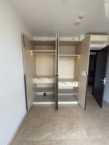 Furnished Amenities in 1 BHK Apartment at Naman Premier, Andheri East – for Rent