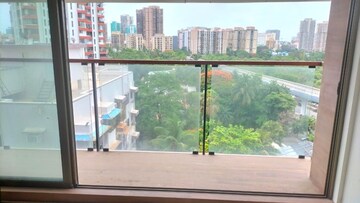 Balcony in 4 BHK Apartment at Lokhandwala Complex – for Rent