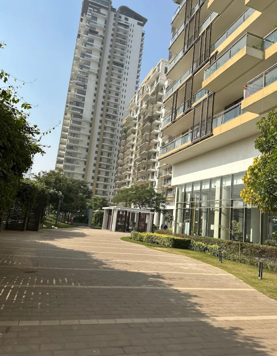 3.5 BHK + Servant Room Apartment For Rent in M3M Golf Estate