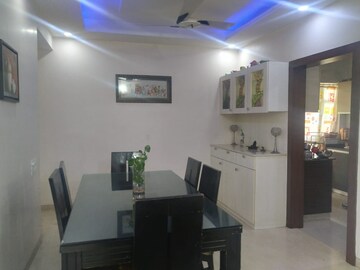 Master Bedroom in 3.5 BHK Apartment at M3M Golf Estate, Sector 65 – for Rent