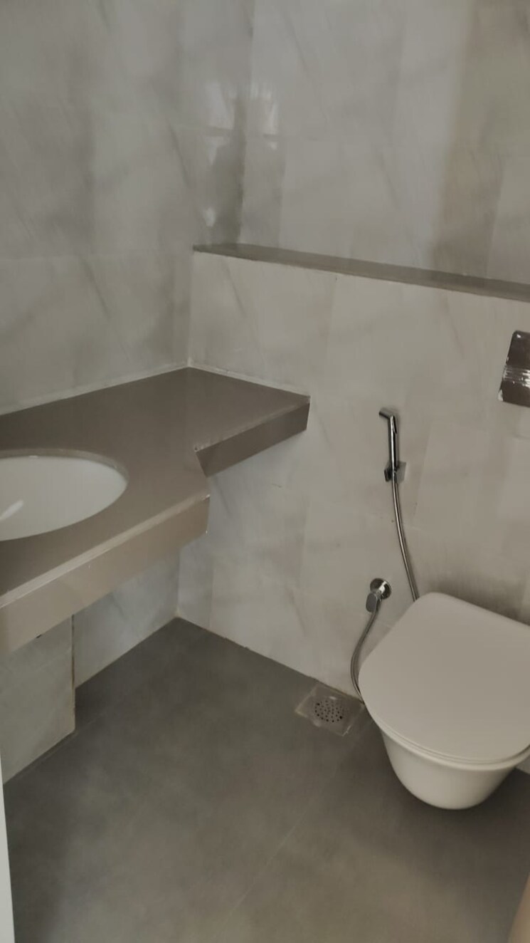 Attached Bathroom, lodha-eternis 2 Bedroom 798 Sq.Ft. Apartment In Andheri East Mumbai 8799138