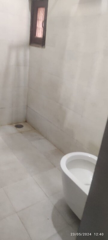 Master Bedroom in 2 BHK Builder Floor at Spazedge, Sector 47 – for Rent
