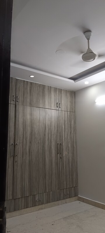 Building Lobby in 2 BHK Builder Floor at Ashok Nagar – for Rent