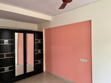 Room in 1 BHK Apartment at S D Bhalerao Om Siddheshwar, Kurla – for Rent