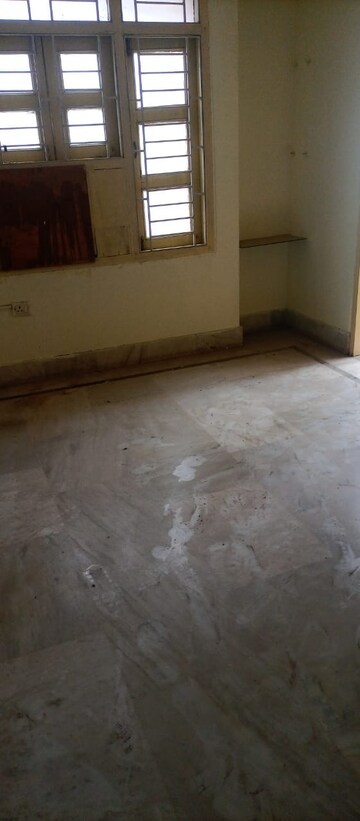 Room in 2 BHK Apartment at Salimpur Ahra – for Rent