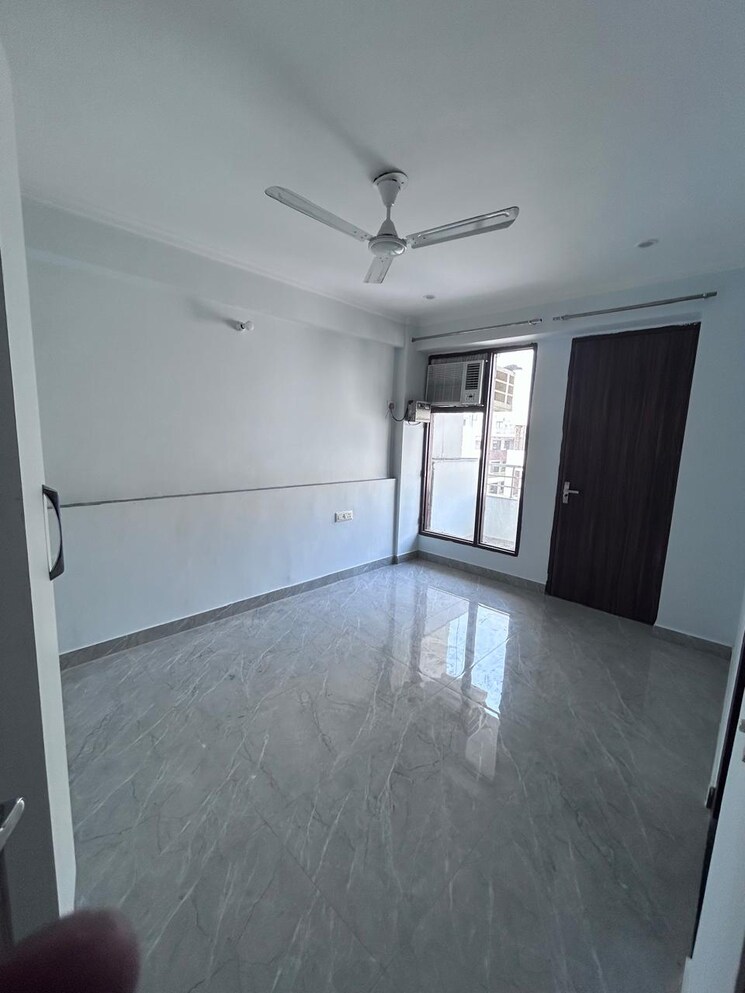 Room, spazedge 3 Bedroom 1450 Sq.Ft. Builder Floor In Sector 47 Gurgaon 8799302