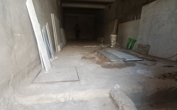 Showroom For Rent in Exhibition Road