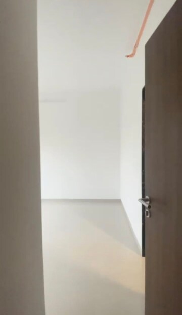 Room in 1 BHK Apartment at Oyster Saket City, Kalyan East – for Sale