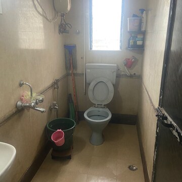 Bathroom in 1.5 BHK Apartment at New Look Apartment CHS, Spring Mill Complex – for Rent