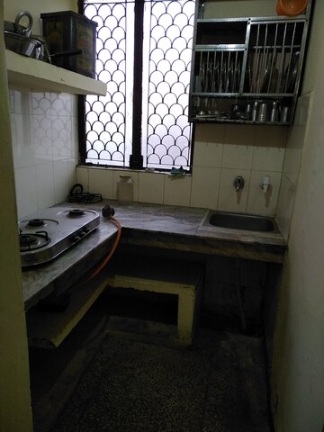 Kitchen in 1 BHK Builder Floor at Lajpat Nagar 4 – for Rent
