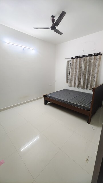 Room in 2 BHK Apartment at Manikonda – for Sale