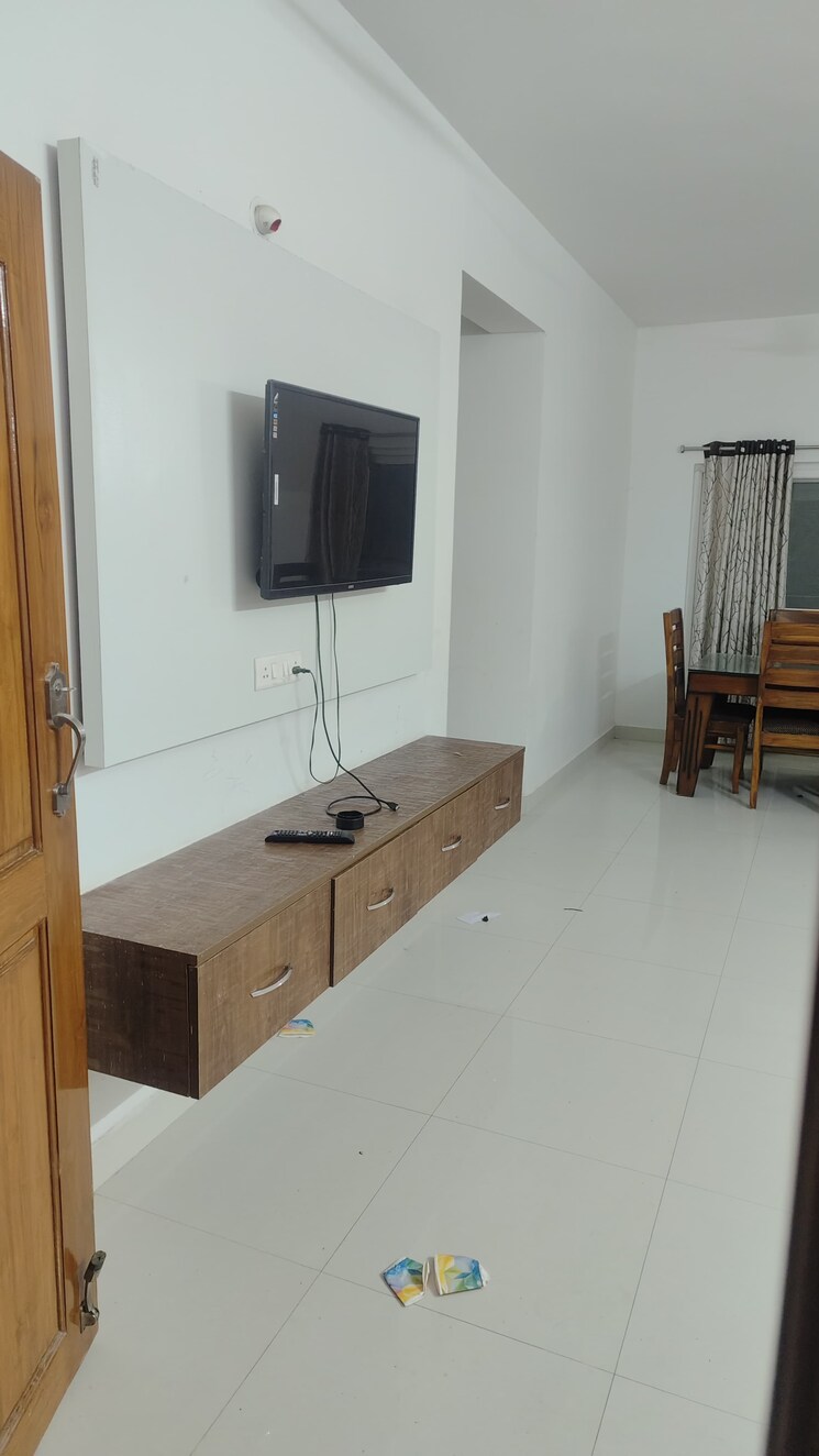 Room, manikonda 2 Bedroom 1280 Sq.Ft. Apartment In Manikonda Hyderabad 8799421