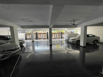 Parking in 2 BHK Builder Floor at Sector 15 ii – for Rent