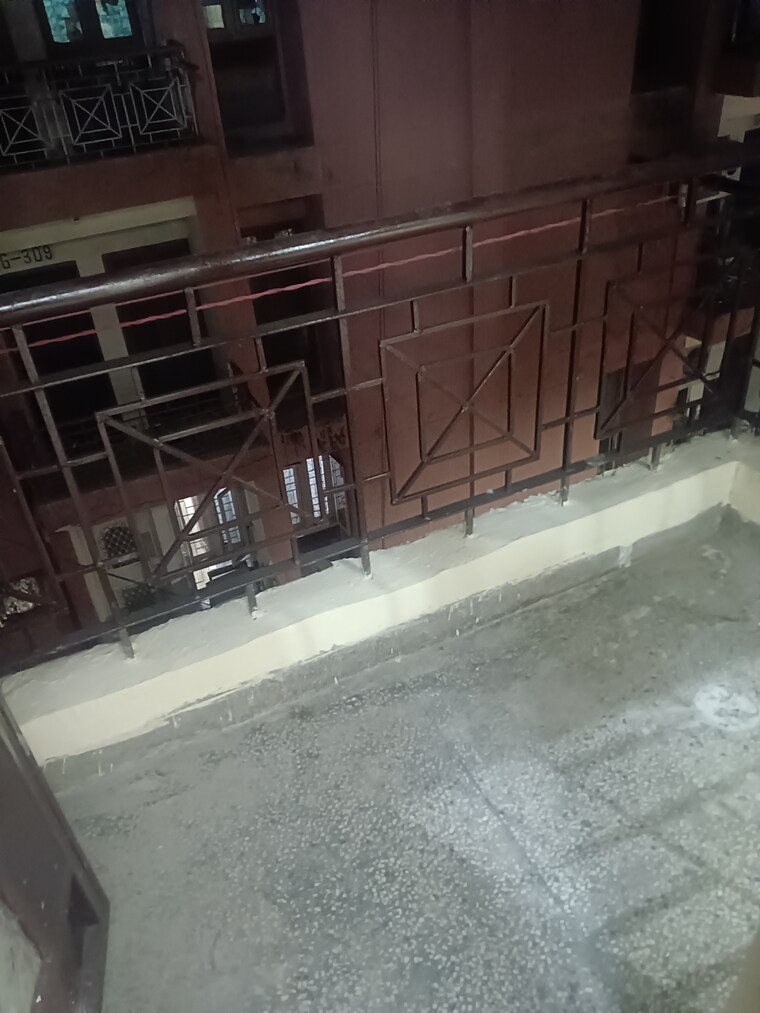 Balcony, molarband 1 Bedroom 516 Sq.Ft. Apartment In Molarband Delhi 8799440