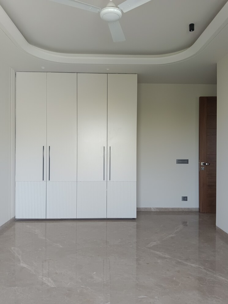 undefined, soami nagar 4 Bedroom 2700 Sq.Ft. Builder Floor In Soami Nagar Delhi 8799474