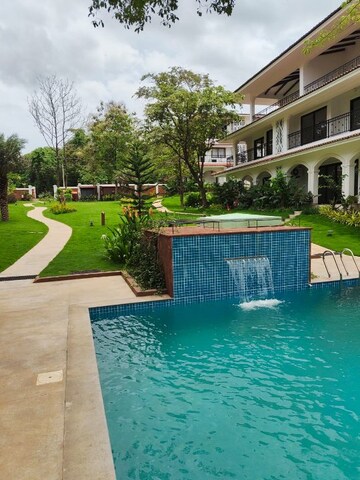 Swimming Pool in 3 BHK Villa at Pilerne – for Sale