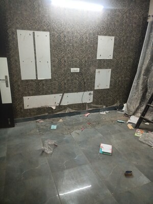 Bathroom in 3.5 BHK Independent House at BPTP Parkland, Sector 75 – for Sale