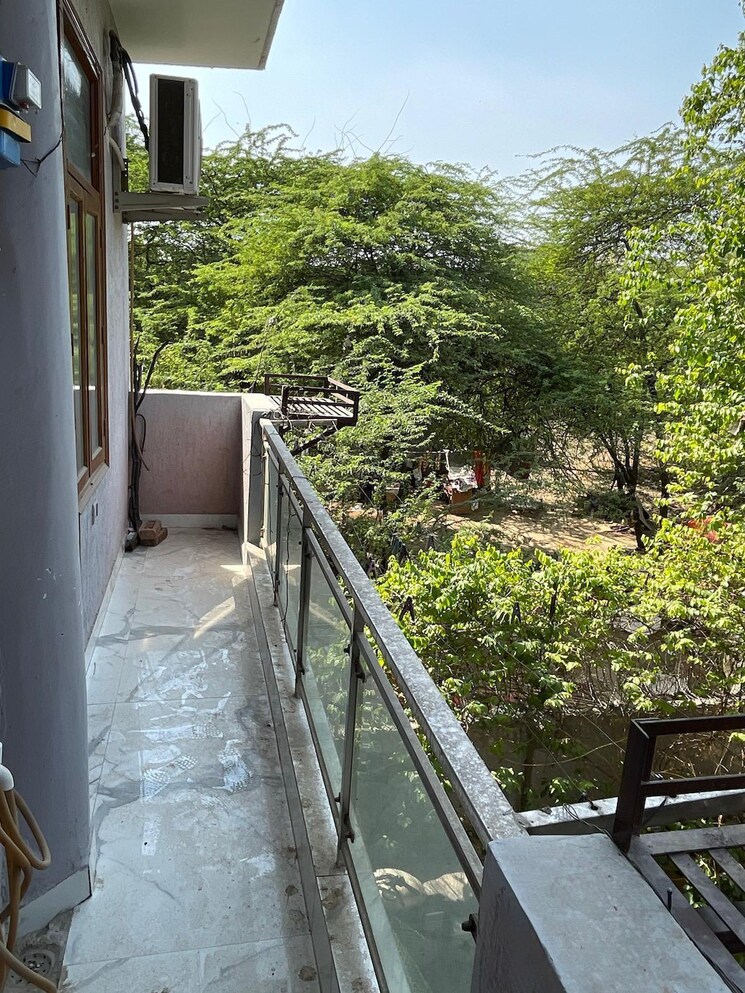 Balcony, rajpur khurd extension 2 Bedroom 900 Sq.Ft. Builder Floor In Rajpur Khurd Extension Delhi 8775076