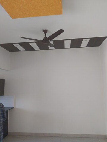 Furnished Amenities in 4 BHK Builder Floor at BPTP Parklands, Sector 76 – for Rent