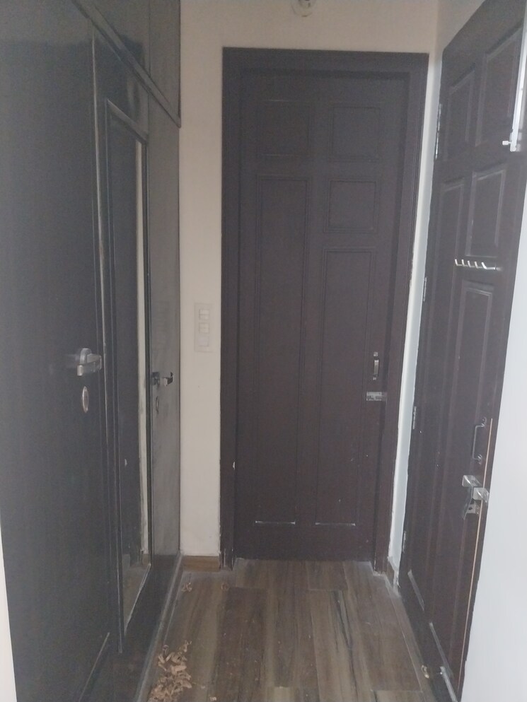 undefined, bptp-parklands 4 Bedroom 300 Sq.Yd. Builder Floor In Sector 76 Faridabad 8799548