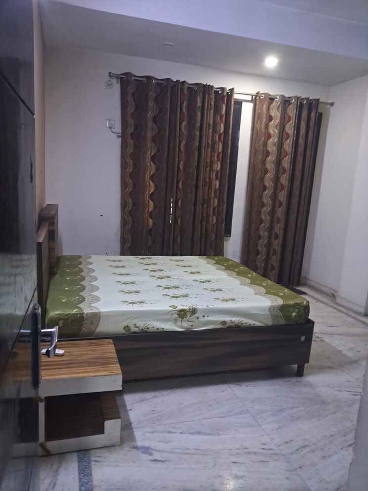 Bedroom, rwa-apartments-sector-41 2 Bedroom 180 Sq.Mt. Independent House In Sector 41 Noida 8799562