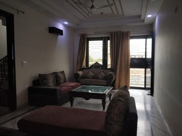 Living Room in 2 BHK Independent House at RWA Apartments Sector 41, Sector 41 – for Rent