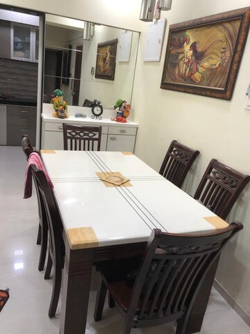 Master Bedroom in 2 BHK Apartment at Vakratunda Dilkhush, Andheri East – for Rent