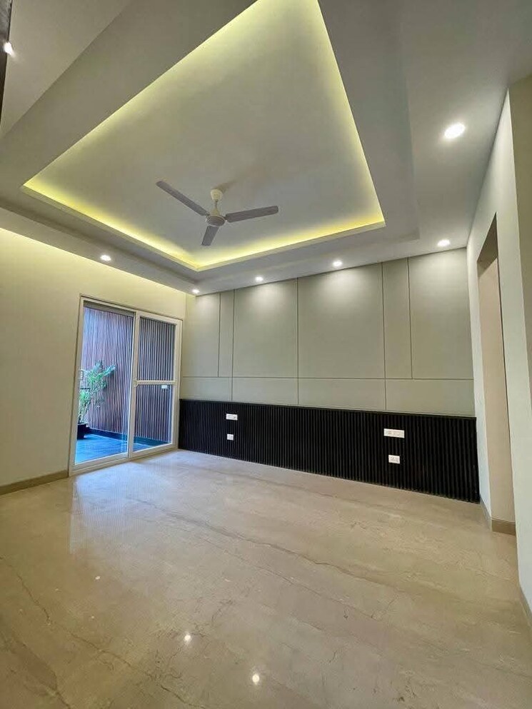 Room, park-express 3 Bedroom 1100 Sq.Ft. Apartment In Baner Pune 8799595