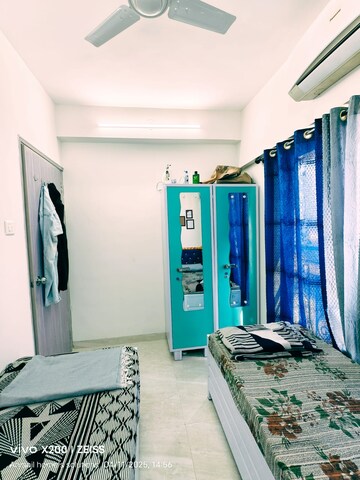 Room in  Pg at Andheri East – for Rent