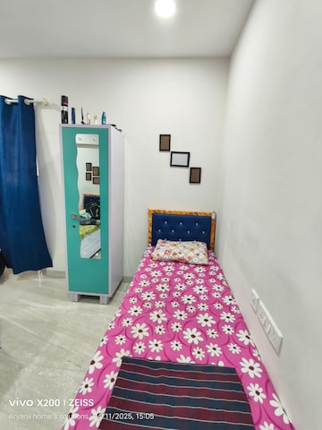 Room in  Pg at Andheri East – for Rent