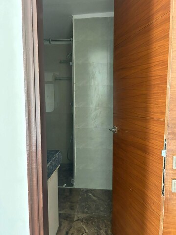 Furnished Amenities in 3.5 BHK Apartment at Antriksh Nature, Sector 52 – for Sale