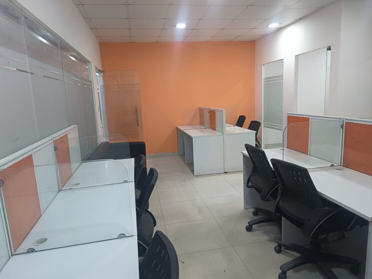 Team Area, sector 63 Commercial Office Space 1800 Sq.Ft. In Sector 63 Noida 8799633