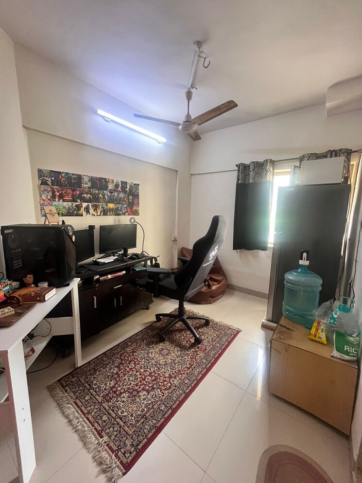 Bedroom, andheri west 1.5 Bedroom 600 Sq.Ft. Apartment In Andheri West Mumbai 8799650